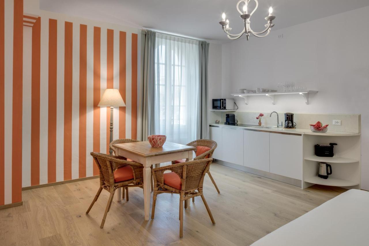 Rambaldi Apartments In Casa Nr 6 With Shared Terrace Бардолино Екстериор снимка