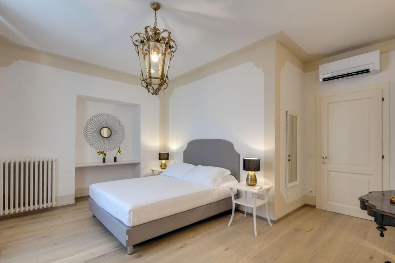 Rambaldi Apartments In Casa Nr 6 With Shared Terrace Бардолино Екстериор снимка