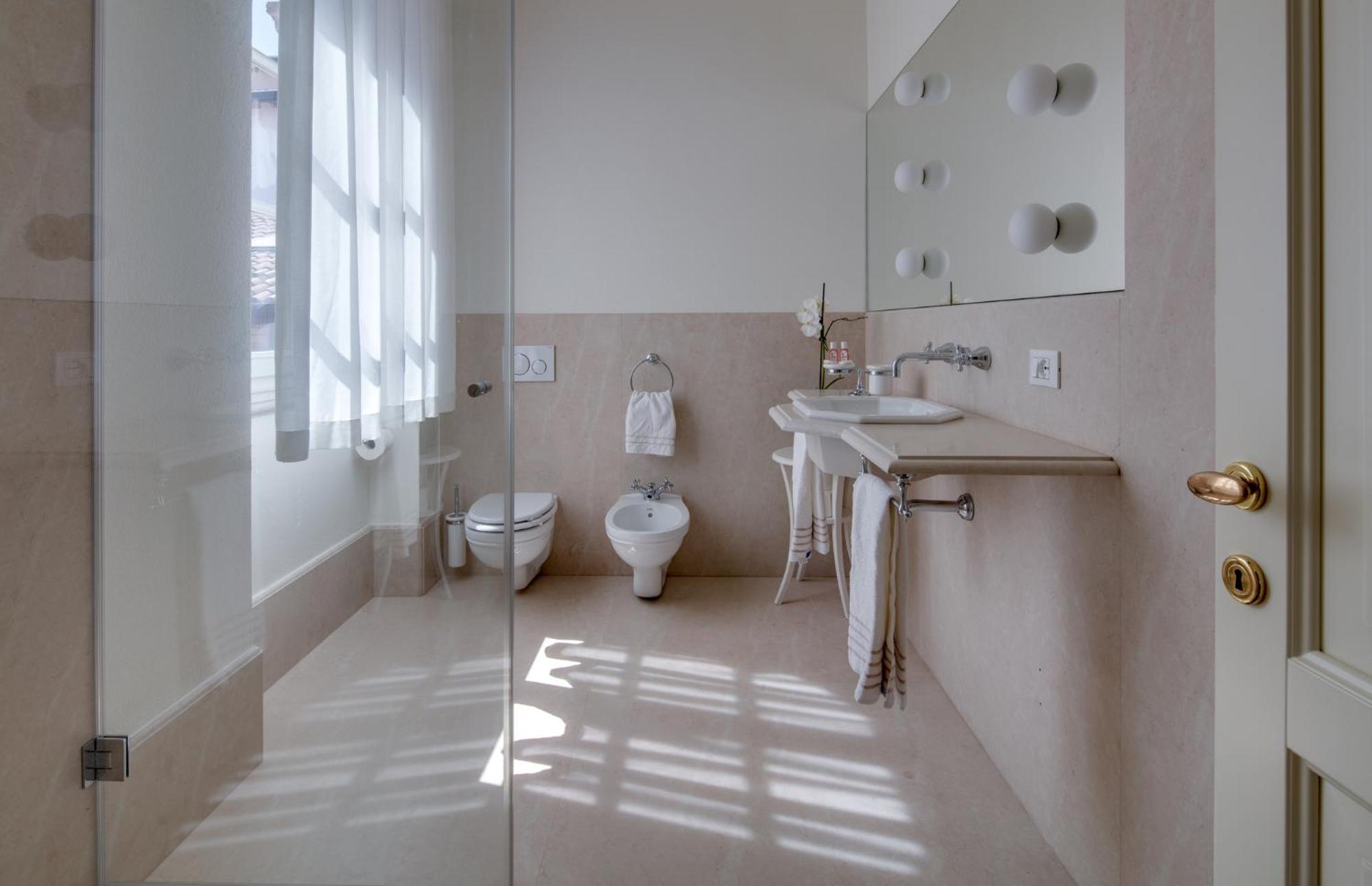 Rambaldi Apartments In Casa Nr 6 With Shared Terrace Бардолино Екстериор снимка