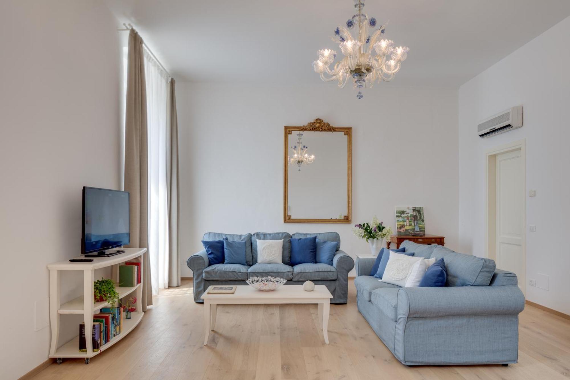 Rambaldi Apartments In Casa Nr 6 With Shared Terrace Бардолино Екстериор снимка
