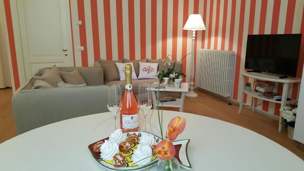 Rambaldi Apartments In Casa Nr 6 With Shared Terrace Бардолино Екстериор снимка